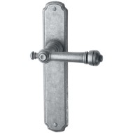 Zimmer- oder Haustürgarnitur aus Schmiedeeisen